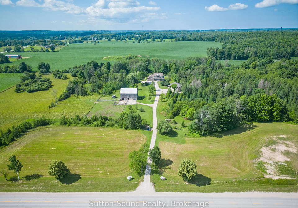 802677-grey-40-road-chatsworth-ontario-x12332762