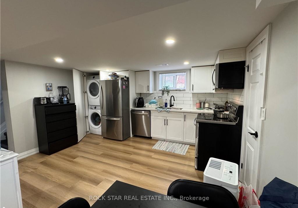 889-fennell-avenue-e-hamilton-ontario-x12332929