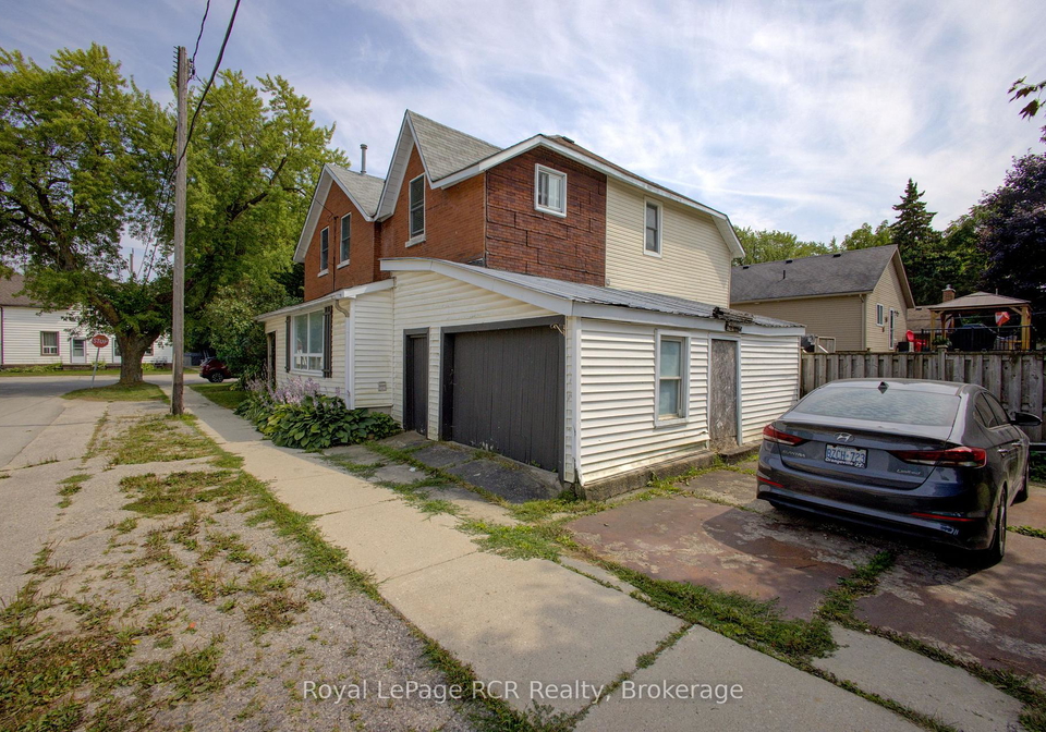 231-tucker-street-wellington-north-ontario-x12332941