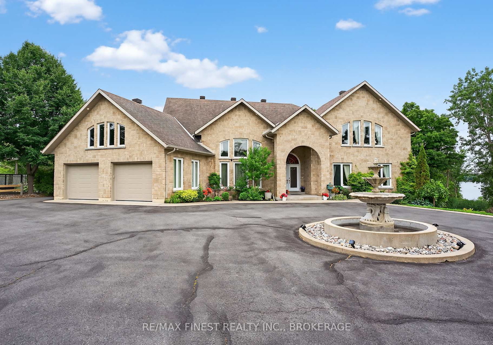 4868-bath-road-loyalist-ontario-x12332946