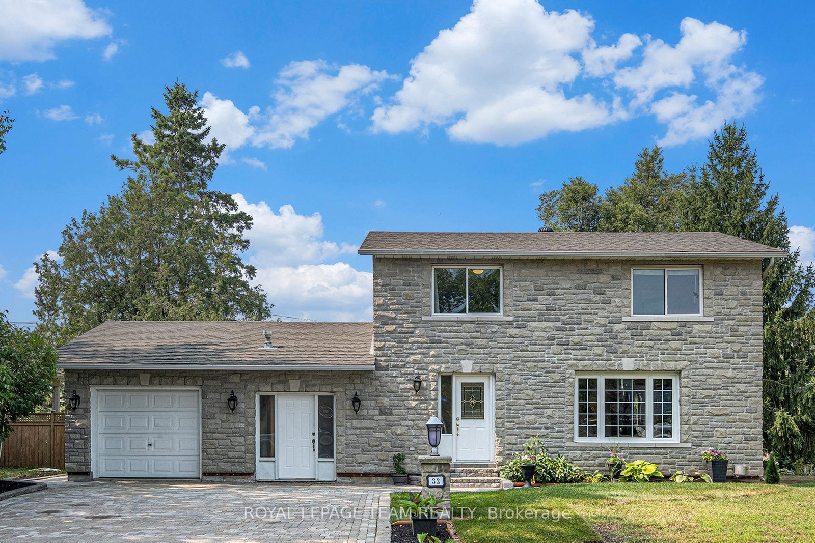 32-butterwick-street-ottawa-ontario-x12332982