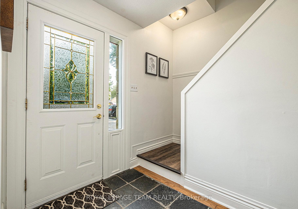 32-butterwick-street-ottawa-ontario-x12332982