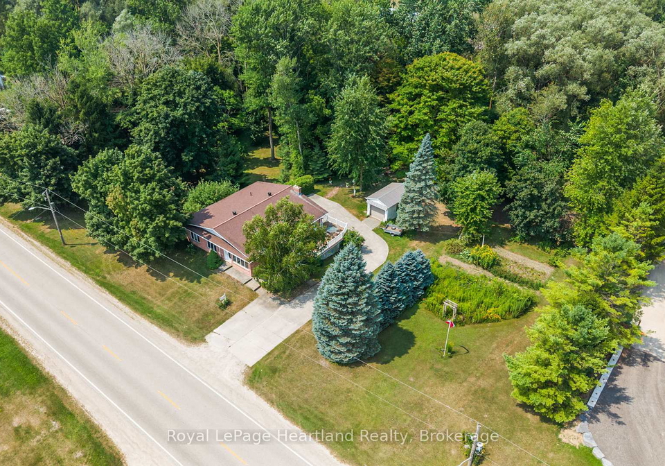 23-mill-street-e-minto-ontario-x12333017
