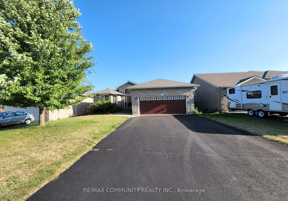 24-sunshine-lane-quinte-west-ontario-x12333023