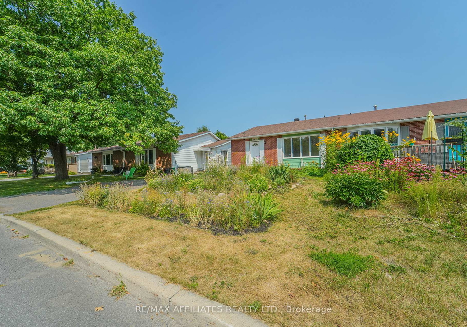 208-old-colony-road-e-kanata-ontario-x12333208