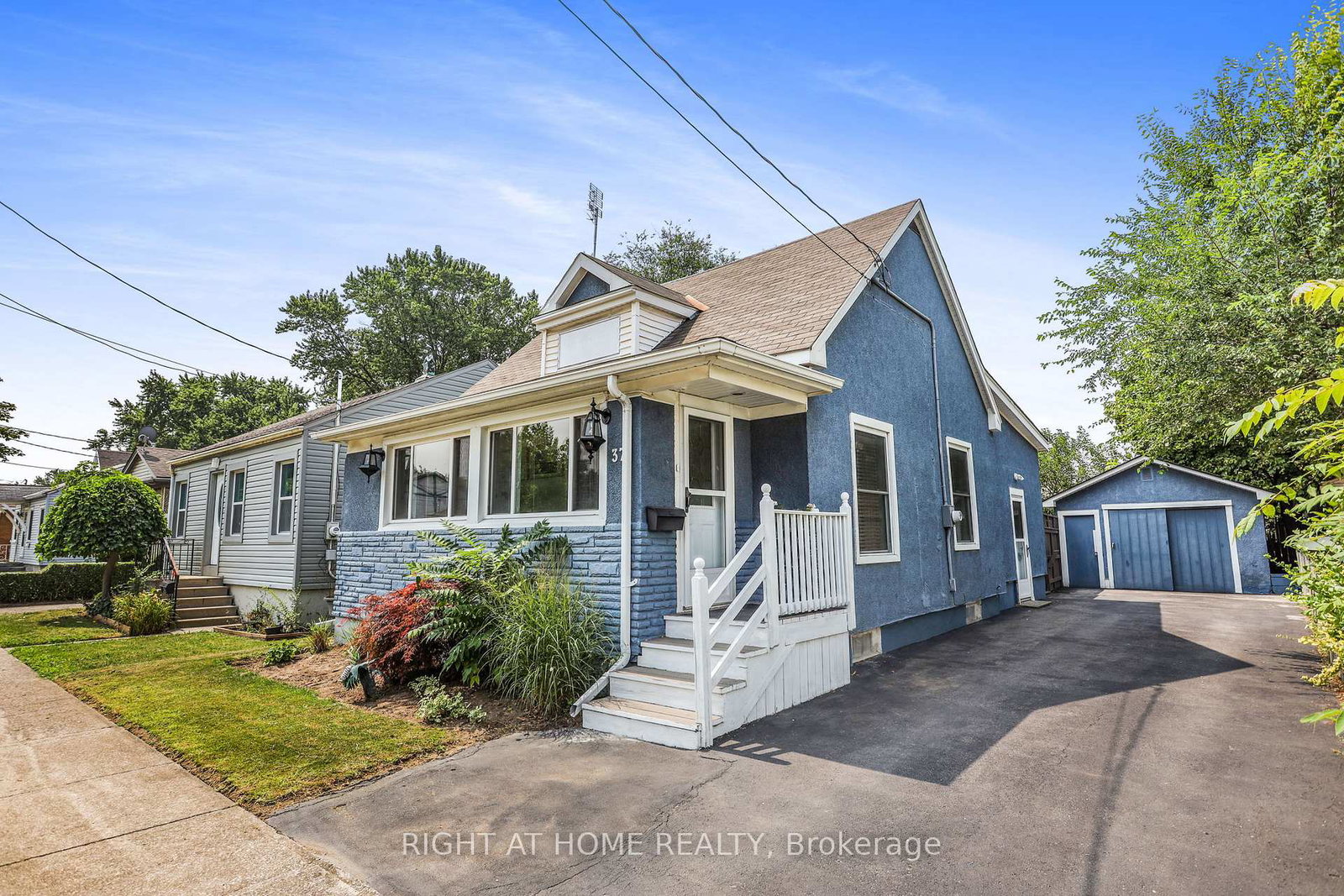 37-cosby-avenue-st-catharines-ontario-x12333263