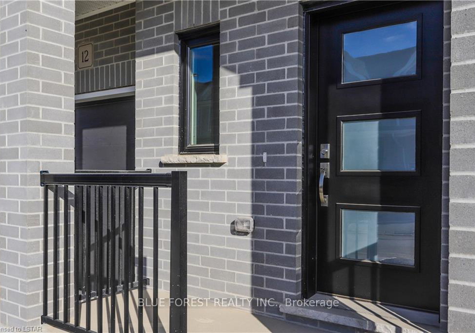 1-miller-drive-lucan-biddulph-ontario-x12333340