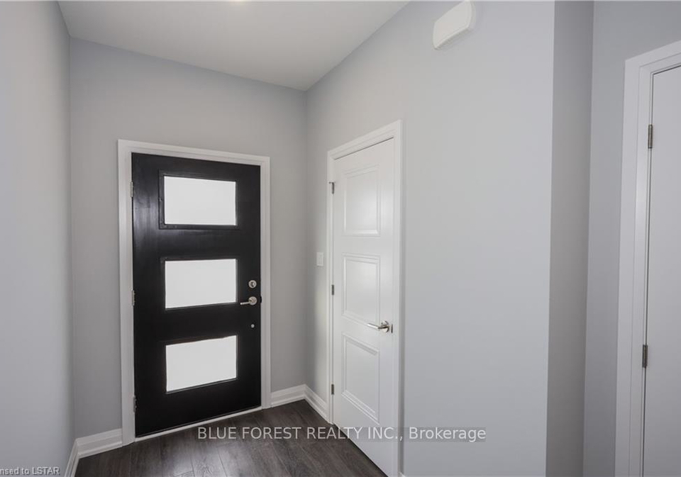 1-miller-drive-lucan-biddulph-ontario-x12333340