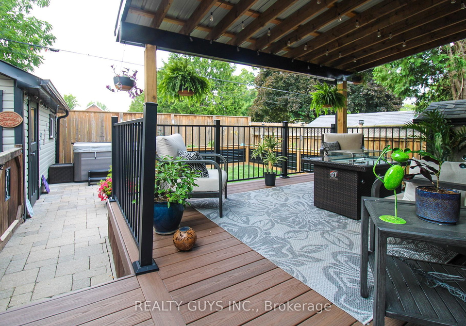 554-douglas-avenue-peterborough-central-ontario-x12333355