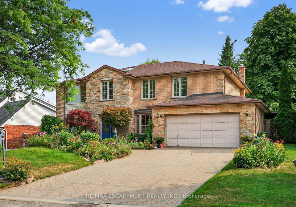 64-summerdale-place-hamilton-ontario-x12333359