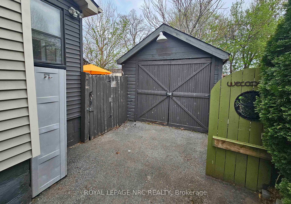 178-lake-street-st-catharines-ontario-x12333615