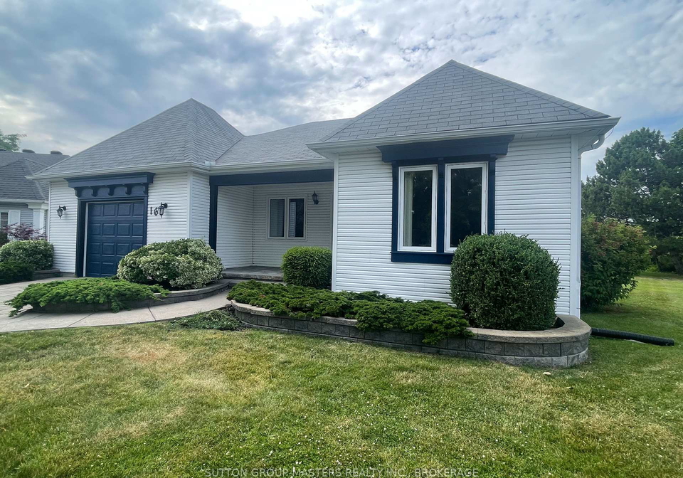 16-kings-court-loyalist-ontario-x12333616
