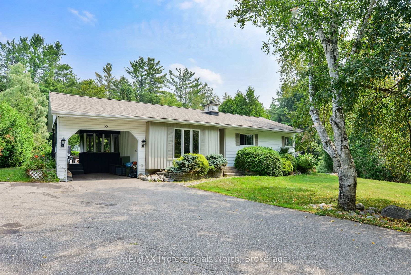 33-woodchester-avenue-bracebridge-ontario-x12333637