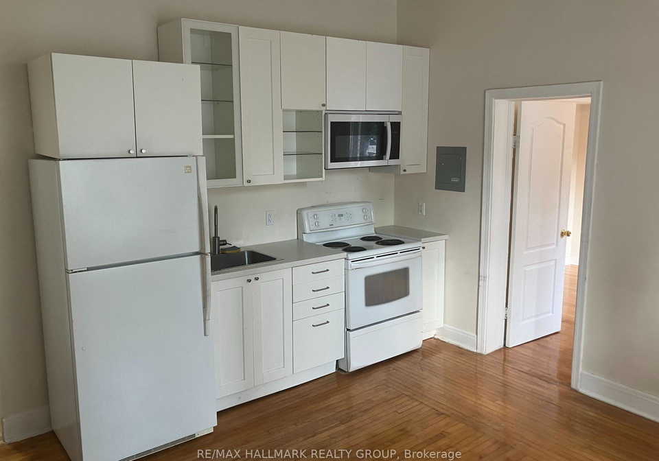 257-bronson-avenue-ottawa-ontario-x12333659