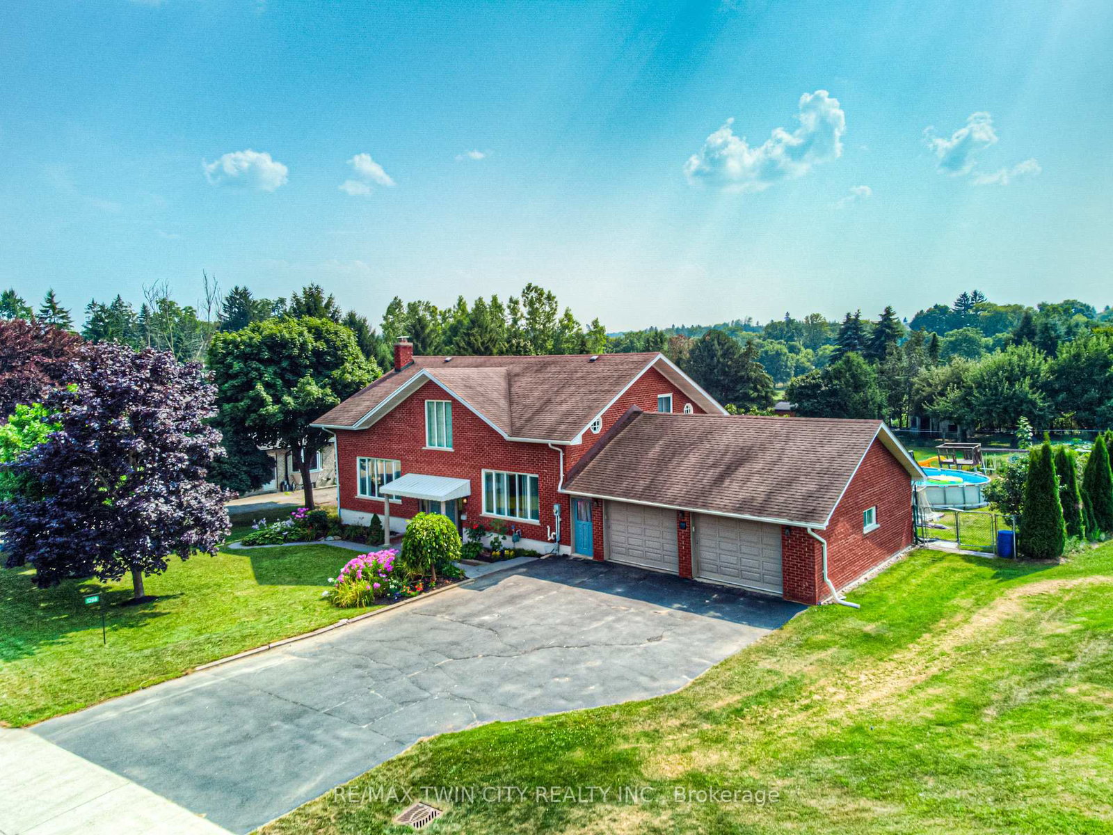 1268-notre-dame-drive-wilmot-ontario-x12333840