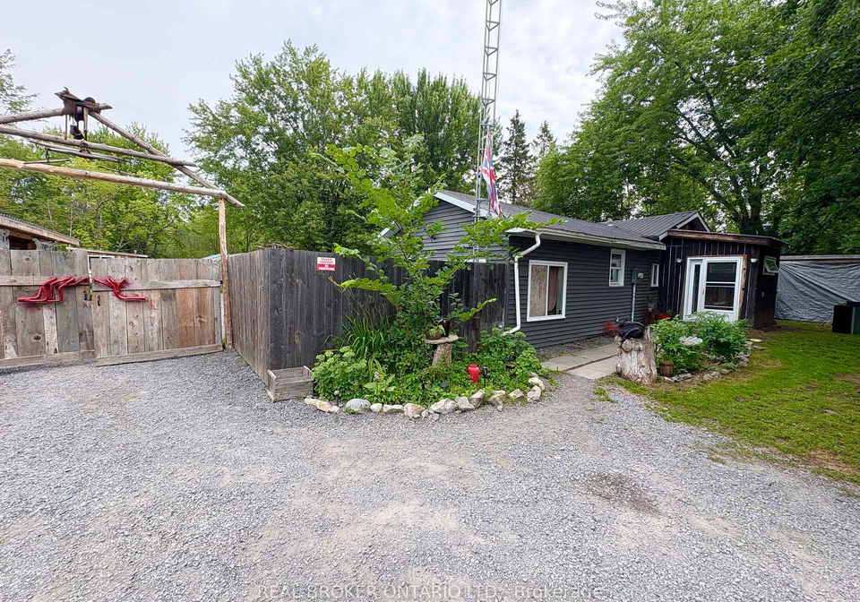 2401-totem-ranch-road-north-grenville-ontario-x12333873