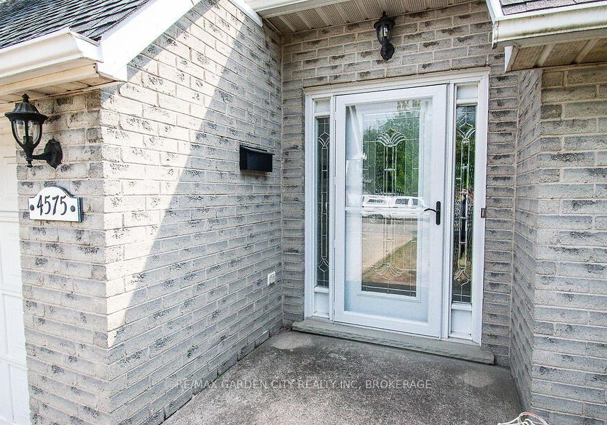 4575-juniper-court-lincoln-ontario-x12333911