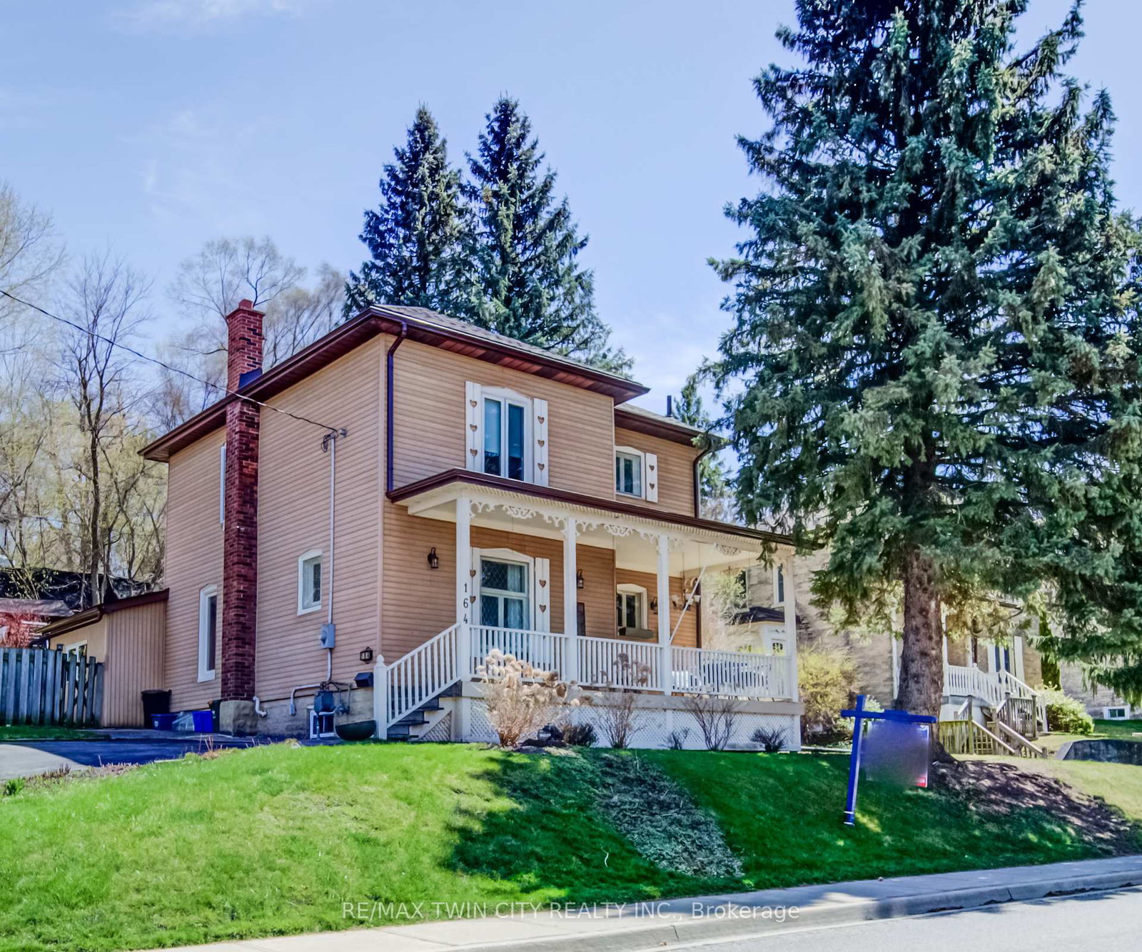 164-e-queen-street-e-cambridge-ontario-x12334004