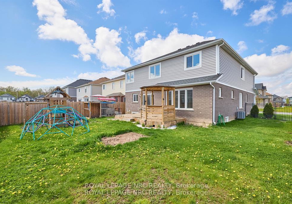 7714-clendenning-street-niagara-falls-ontario-x12334139