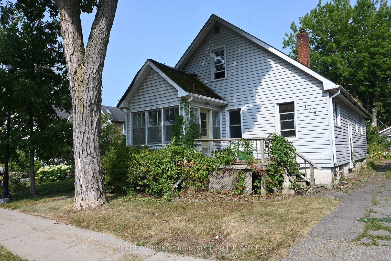 176-w-john-street-gananoque-ontario-x12334176