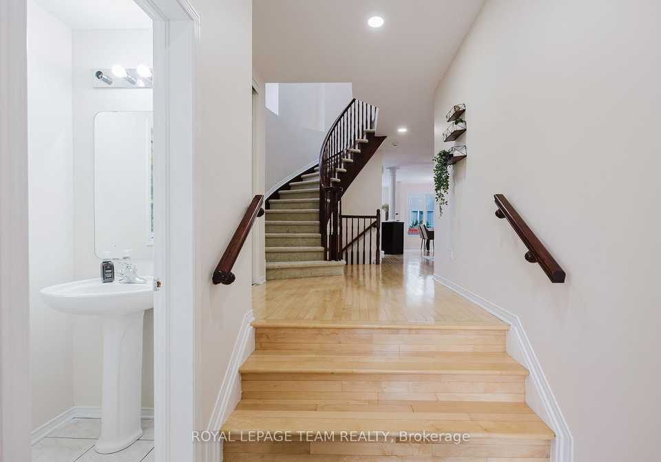 11-villandry-street-ottawa-ontario-x12334385