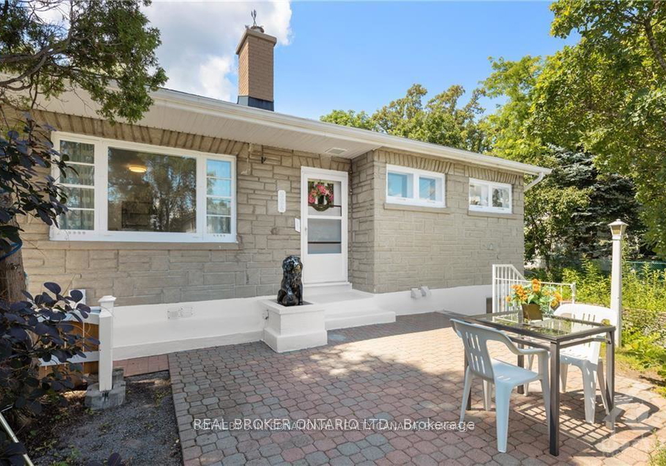 924-watson-street-ottawa-ontario-x12334419