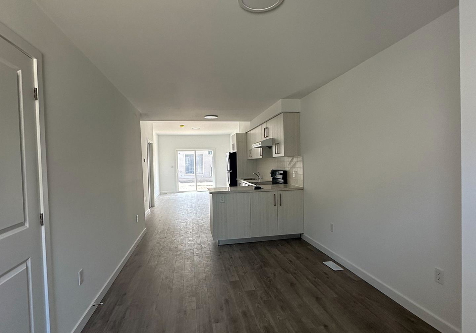 19-waterleaf-trail-welland-ontario-x12334454