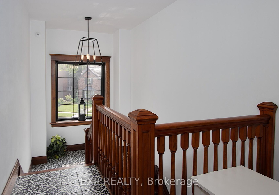 130-windsor-crescent-london-south-ontario-x12334609