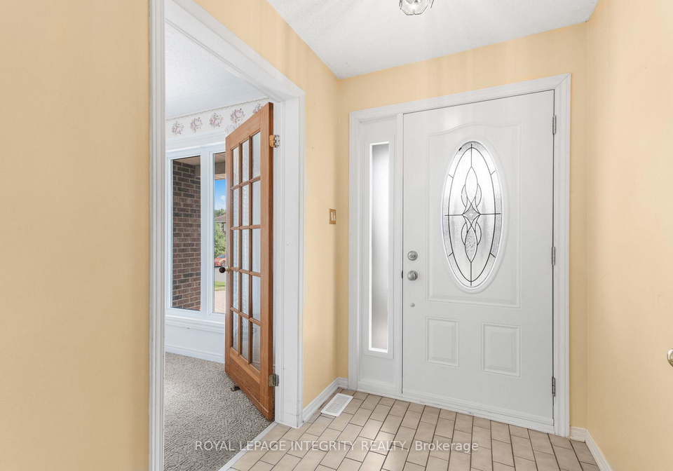 3062-lemay-circle-clarence-rockland-ontario-x12334720