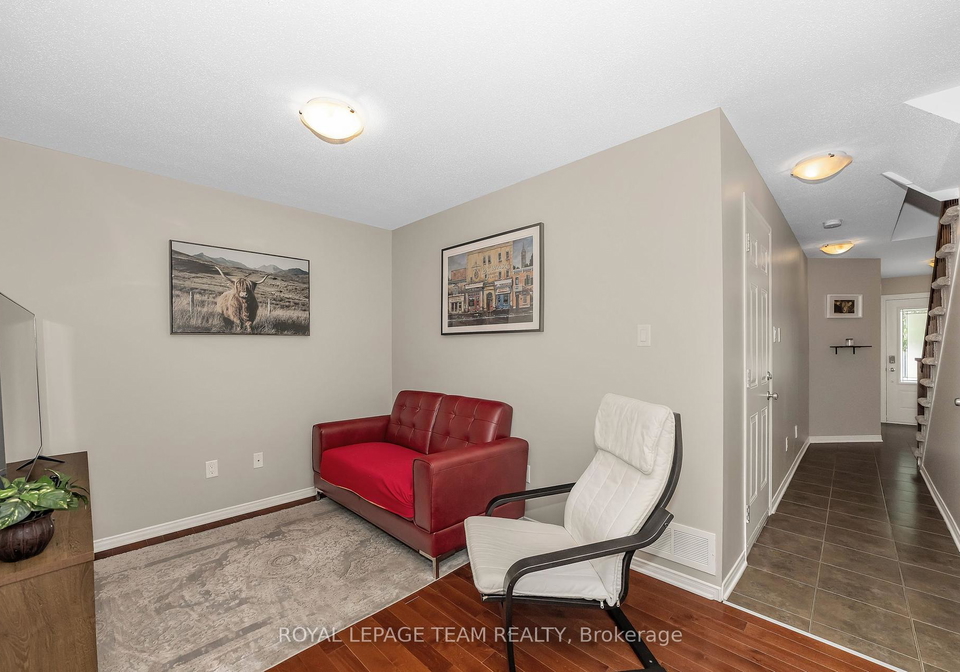 64-songbird-private-ottawa-ontario-x12334971