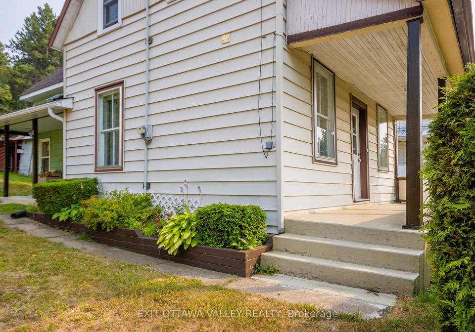 53-burchat-street-madawaska-valley-ontario-x12335063