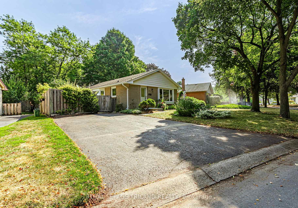 32-maxwell-crescent-london-north-ontario-x12335226