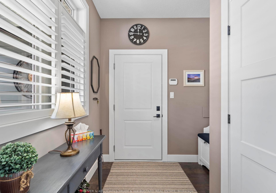 38-erin-place-lambton-shores-ontario-x12335294