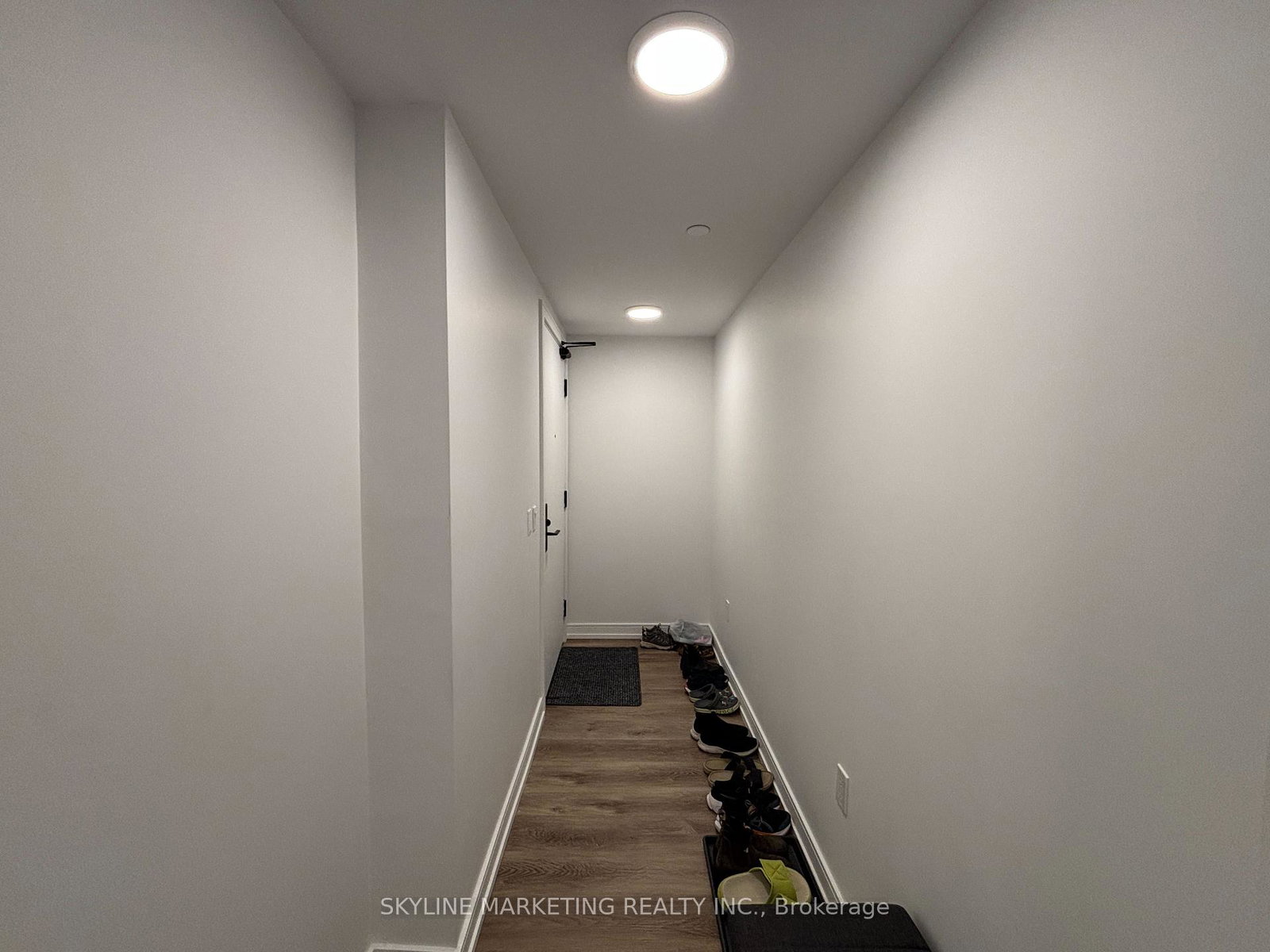 1-jarvis-street-hamilton-ontario-x12335386