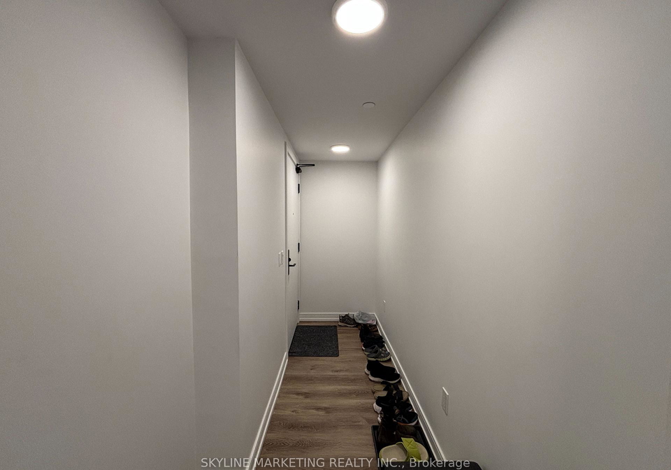 1-jarvis-street-hamilton-ontario-x12335386