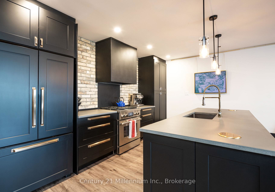 18-bruce-street-s-blue-mountains-ontario-x12335415