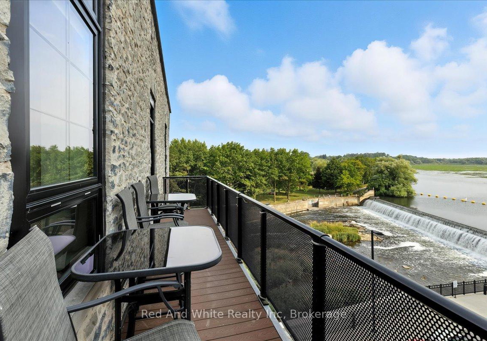 19-guelph-avenue-cambridge-ontario-x12335568