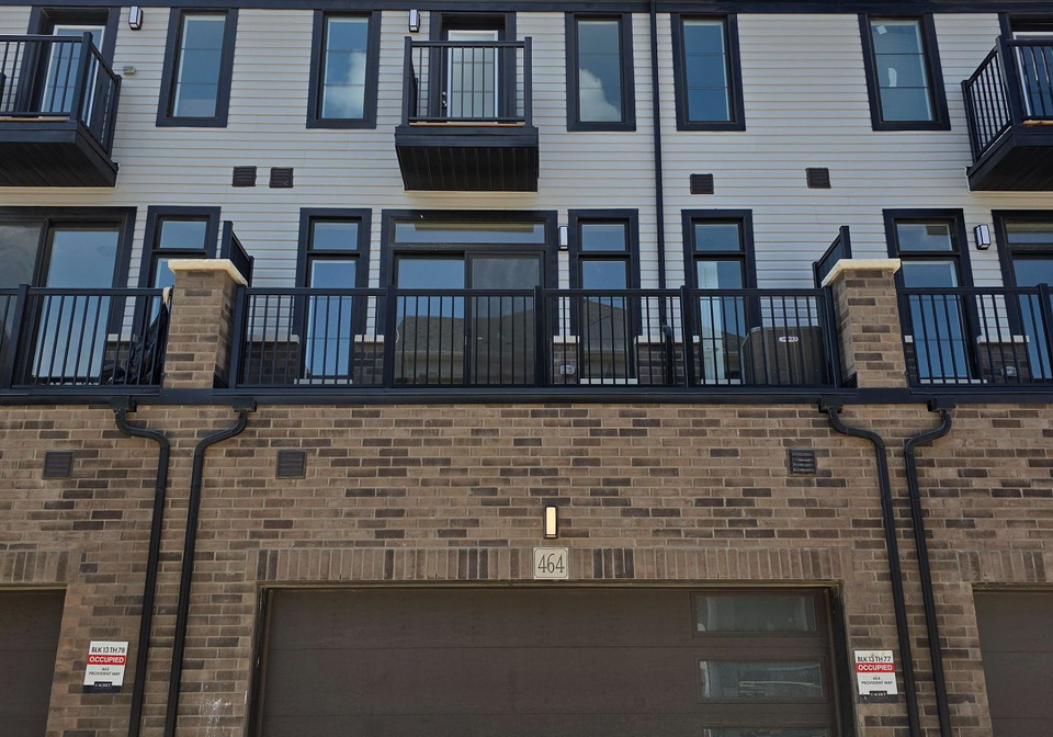 464-provident-way-hamilton-ontario-x12335589
