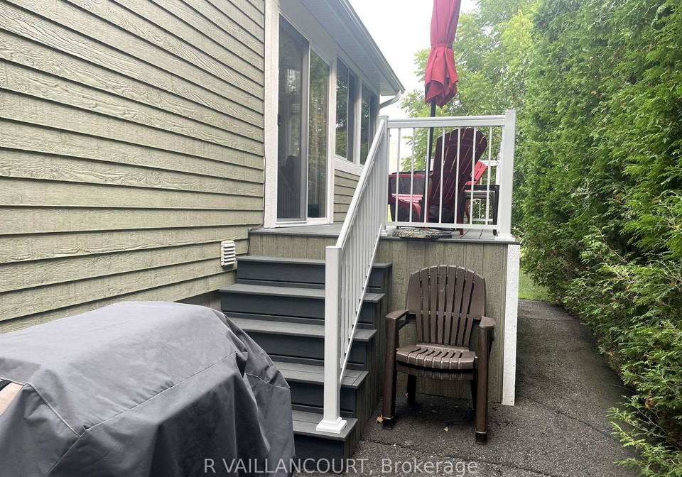 87-kincardine-street-e-north-glengarry-ontario-x12335772