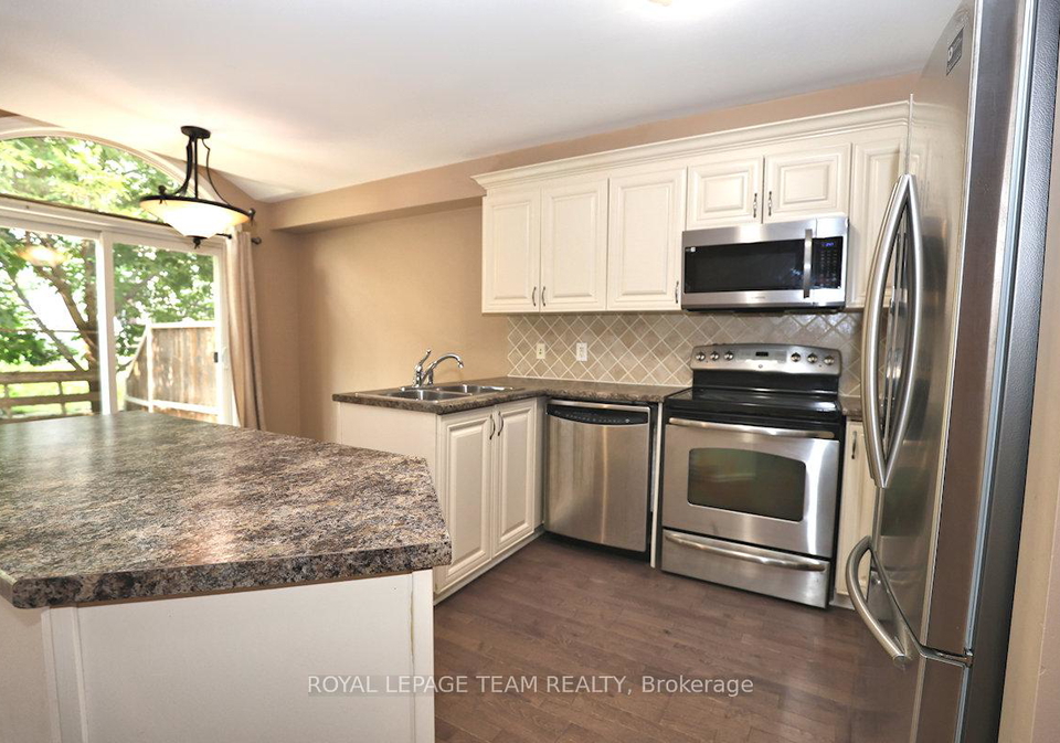 418-beam-street-kanata-ontario-x12335832
