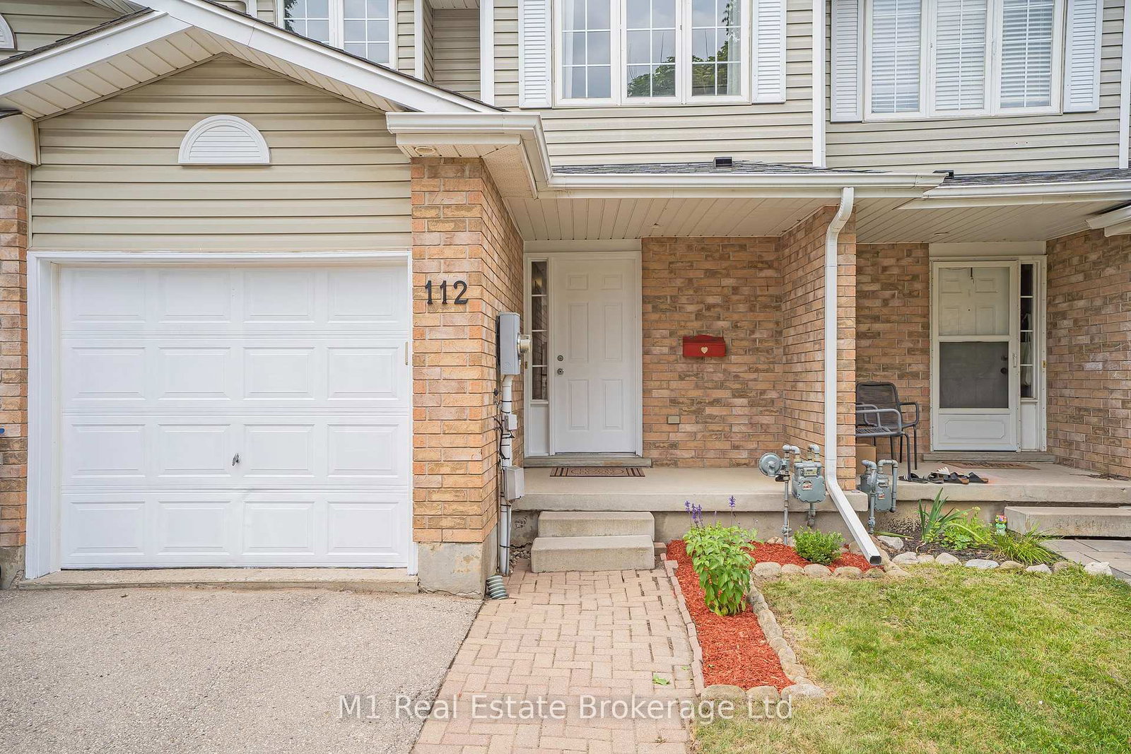 112-chesterton-lane-guelph-ontario-x12336310