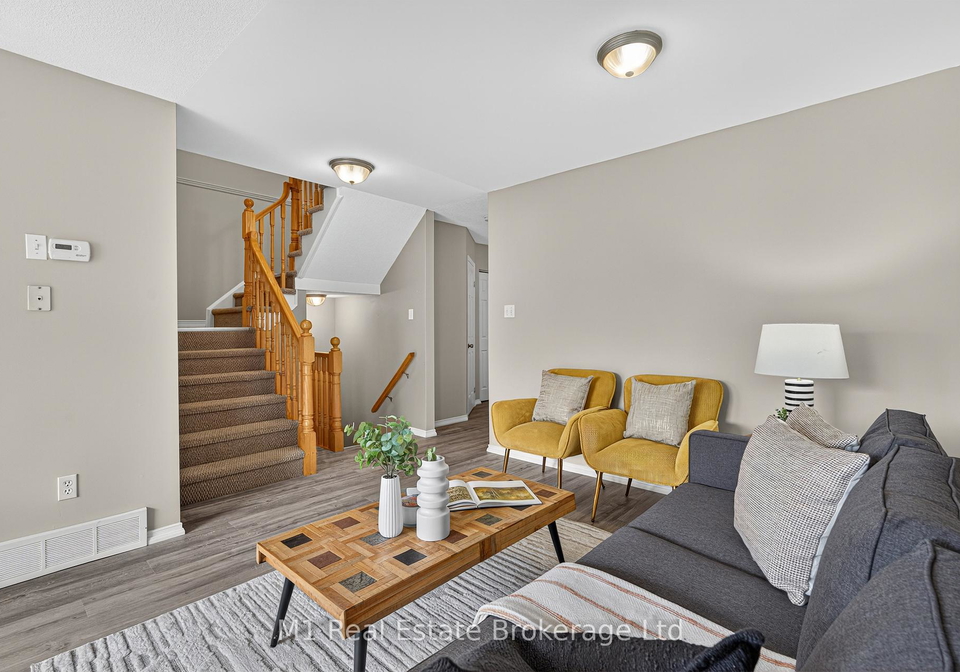 112-chesterton-lane-guelph-ontario-x12336310