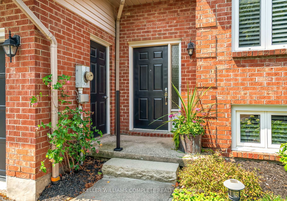 56-stoney-brook-crescent-st-catharines-ontario-x12336316