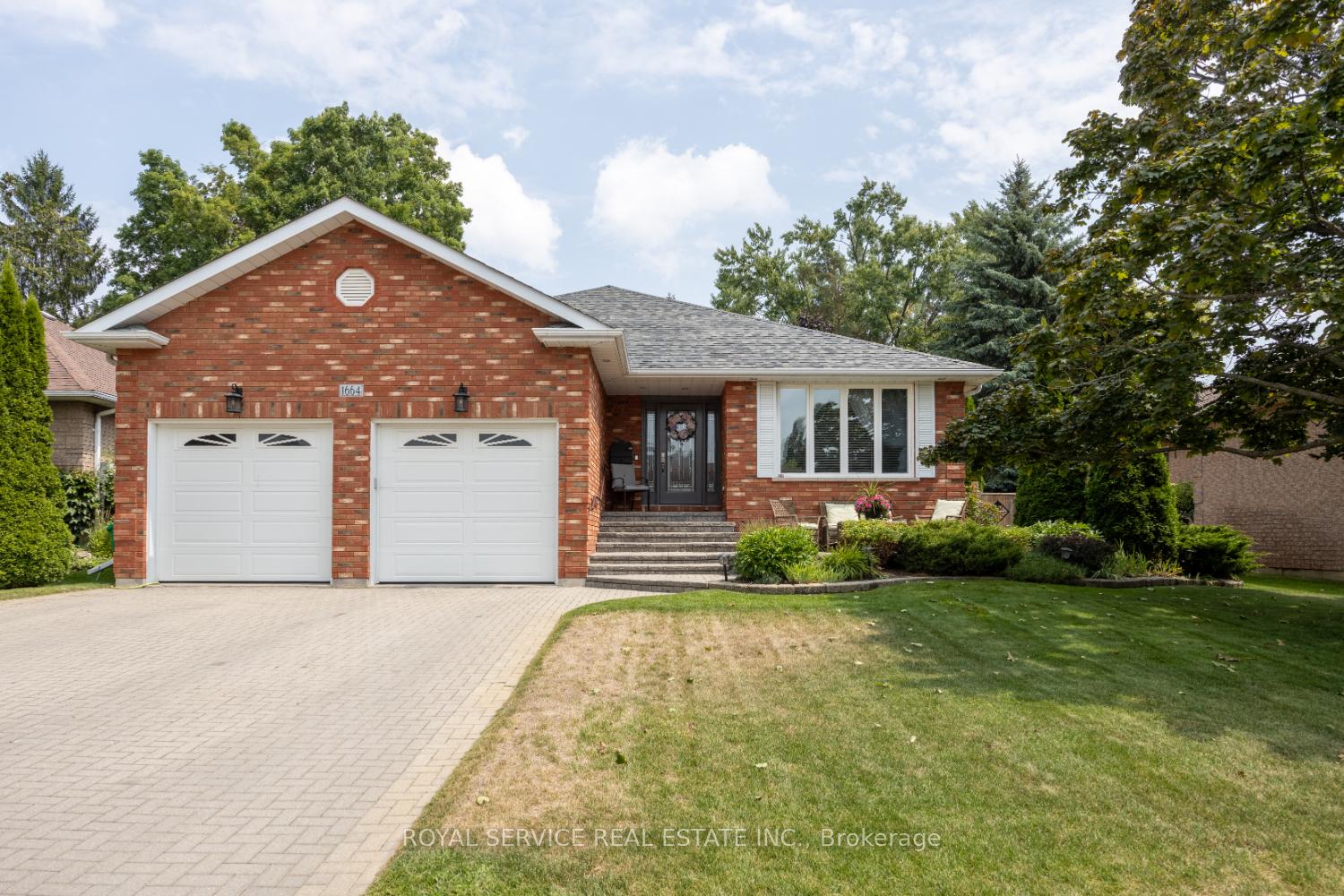 1664-waddell-avenue-peterborough-west-ontario-x12336392