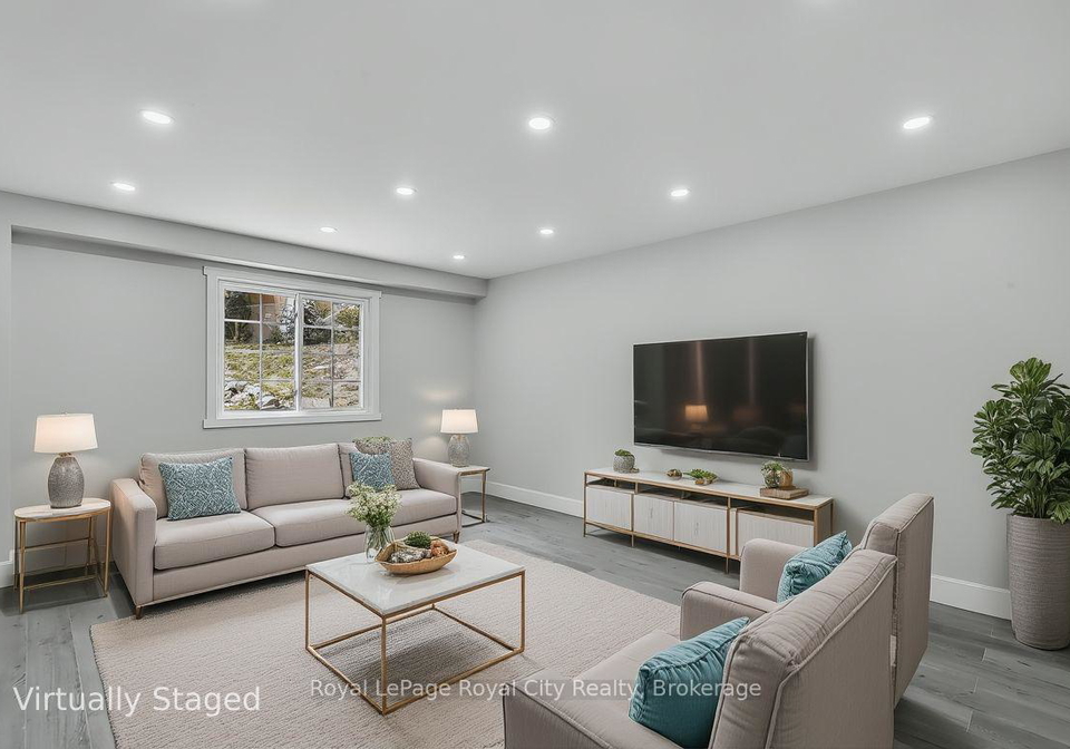 691-college-avenue-w-guelph-ontario-x12336471