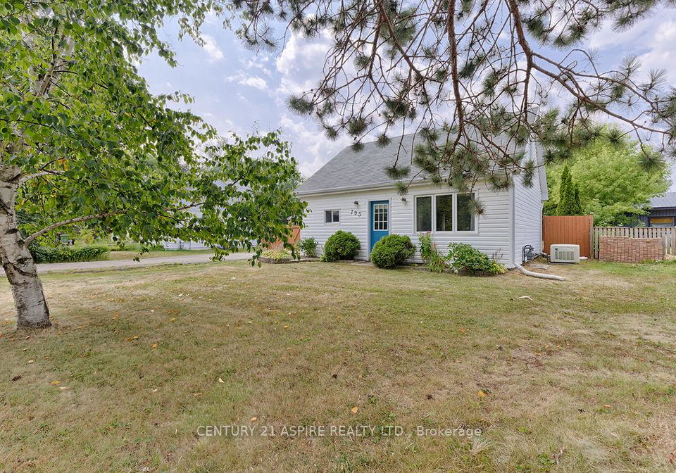 793-easy-street-petawawa-ontario-x12336529