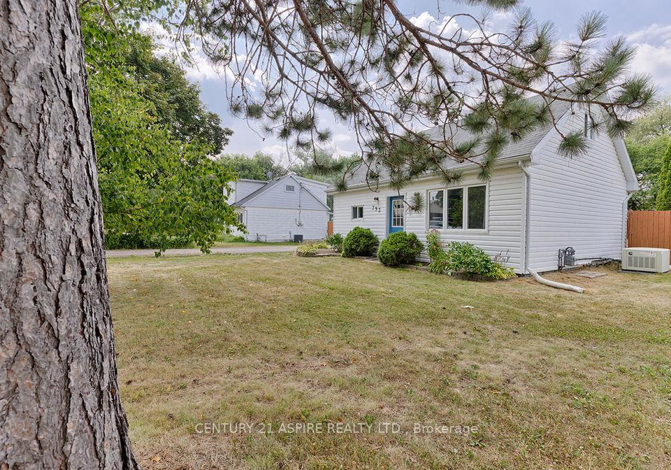 793-easy-street-petawawa-ontario-x12336529