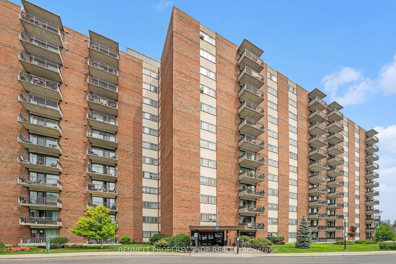 1485-baseline-road-ottawa-ontario-x12336728