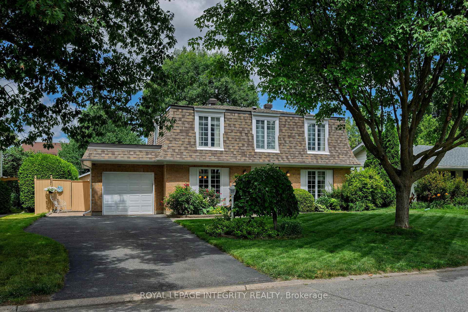25-higgins-road-ottawa-ontario-x12336866
