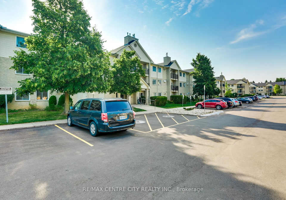 735-deveron-crescent-london-south-ontario-x12336995